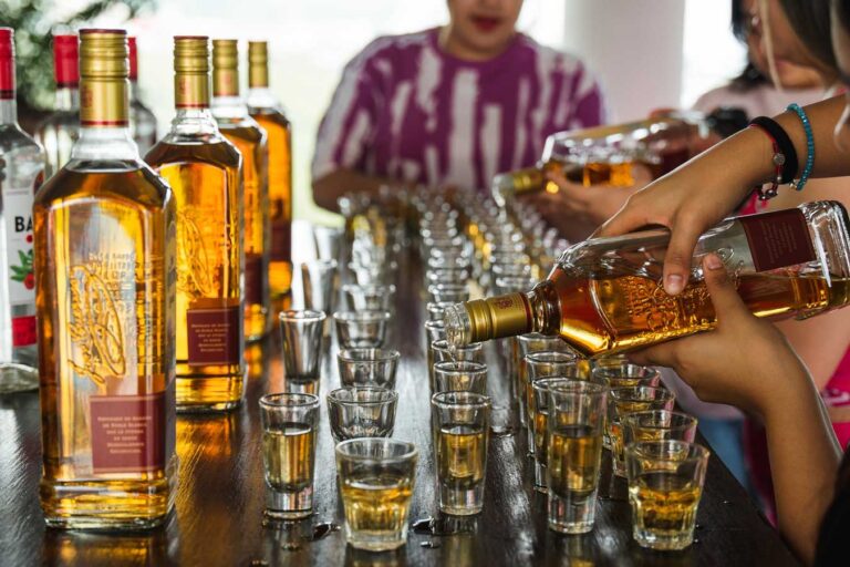 grad_mty_poolpartyv2